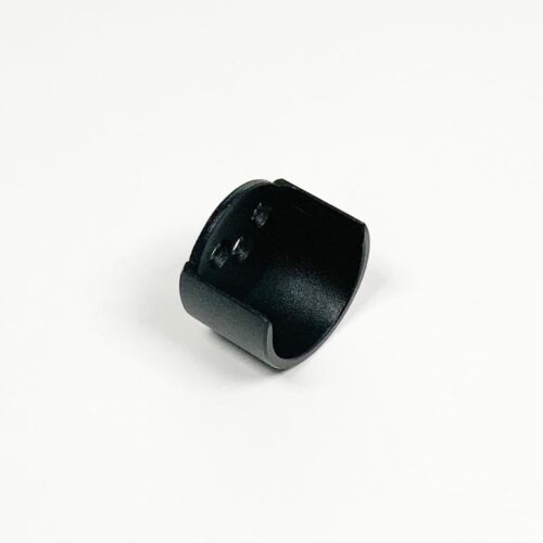 Bij Metaalstore bestelt u eenvoudig online uw garderobestang met buis en buissteun half open zwart fijnstructuur Ø32 mm.