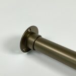 Bij Metaalstore koopt u eenvoudig online een garderobestang in brons. Kies uit diverse diameters en buissteunen.