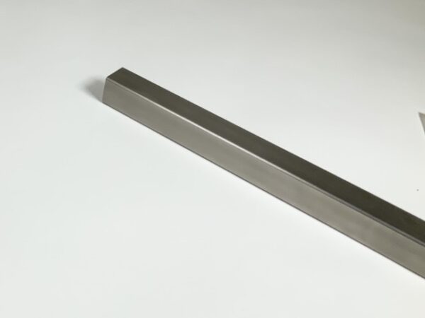 Bij Metaalstore koopt u eenvoudig online uw koker RVS-INOX geslepen. Met een paar muisklikken of op uw telefoon.