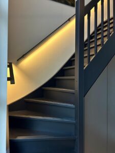 Trapleuning met ledverlichting.