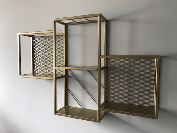 Design wandmeubel klein model in RAL 1036 goud